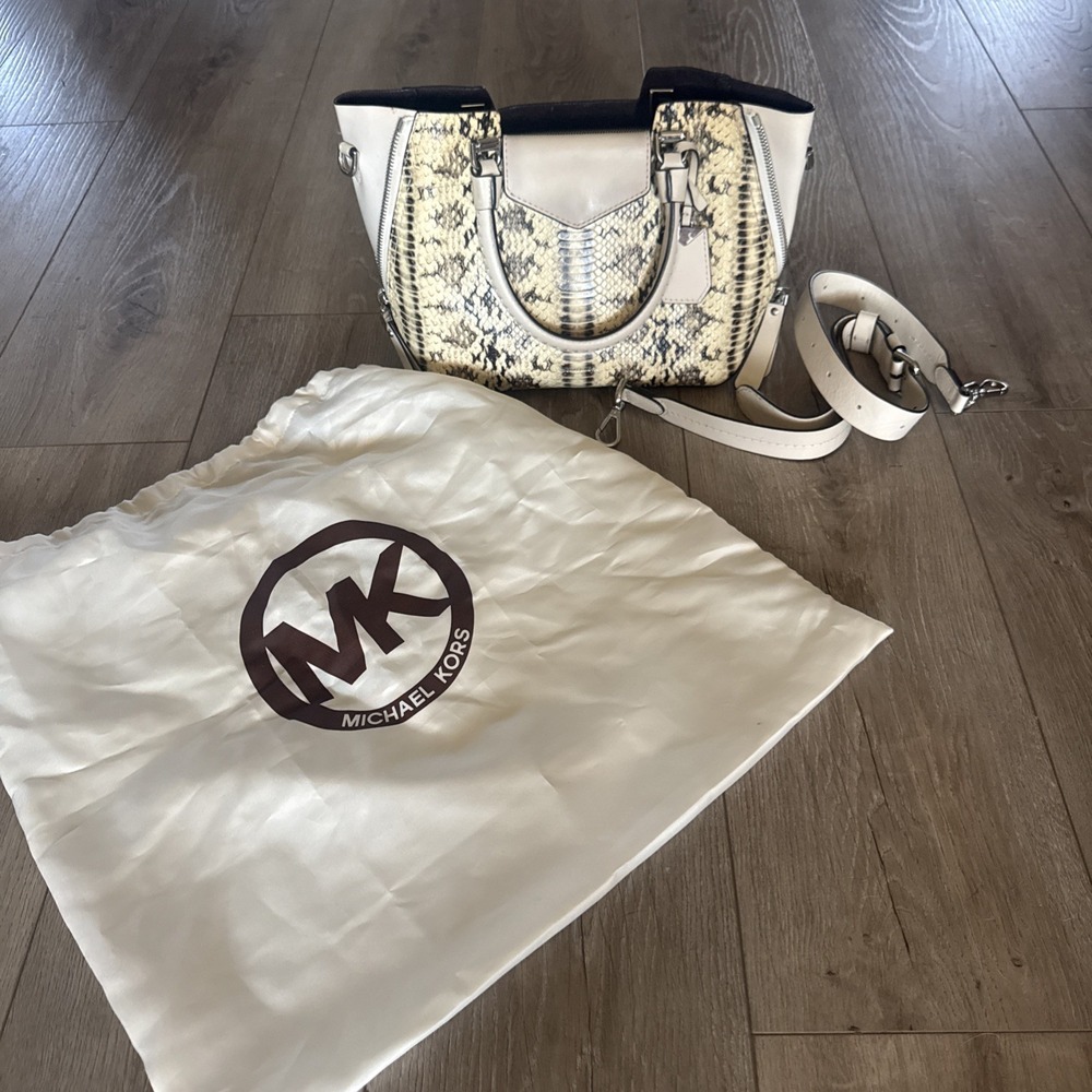 Michael Kors Bag Blakley Snakeskin Print Satchel Small  $448 2 Way Embossed